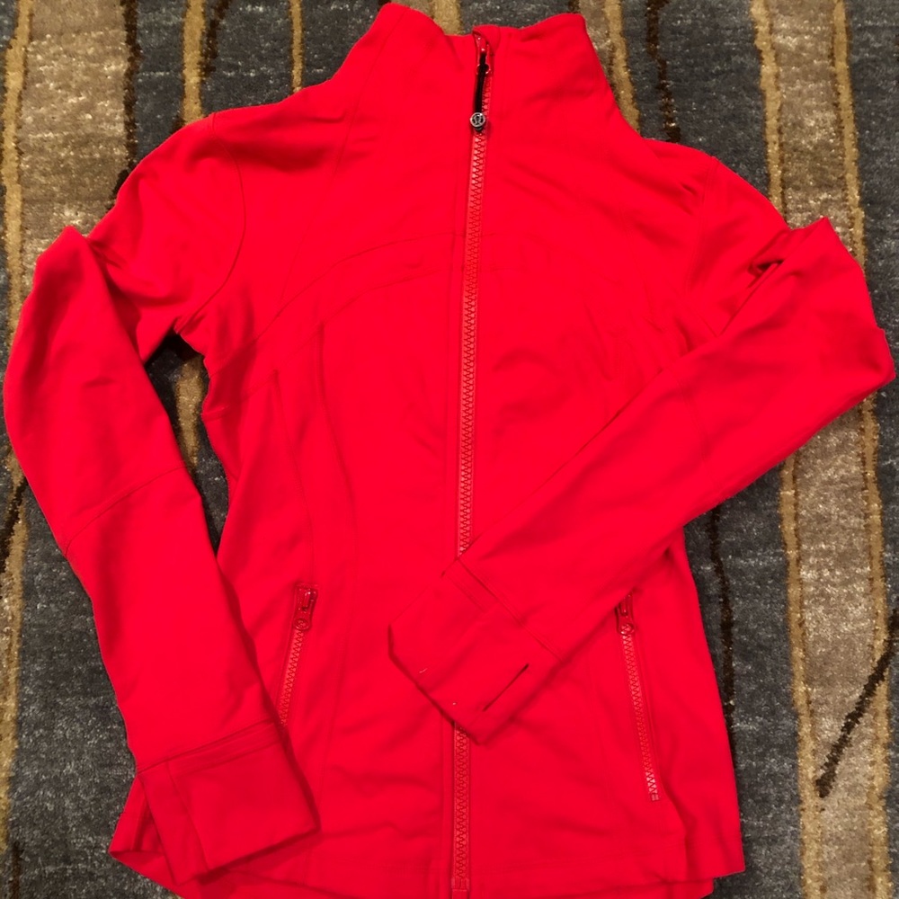 Lululemon red jacket